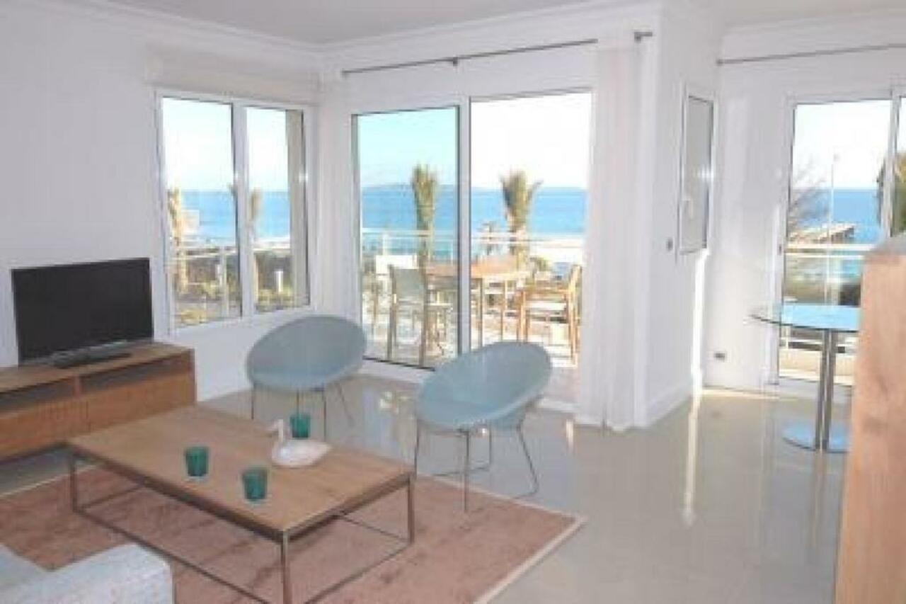 Stunning 2 Bed, 2 Bath Apt On The Cannes Sea Front Has Swimming Pool And Is A Secure Modern Building 464 Exteriér fotografie