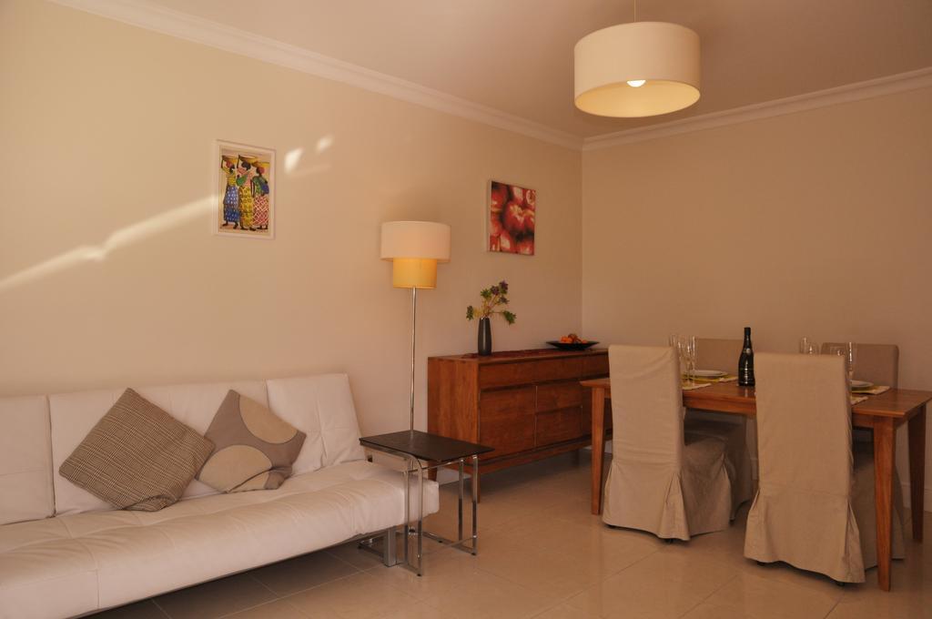 Stunning 2 Bed, 2 Bath Apt On The Cannes Sea Front Has Swimming Pool And Is A Secure Modern Building 464 Exteriér fotografie