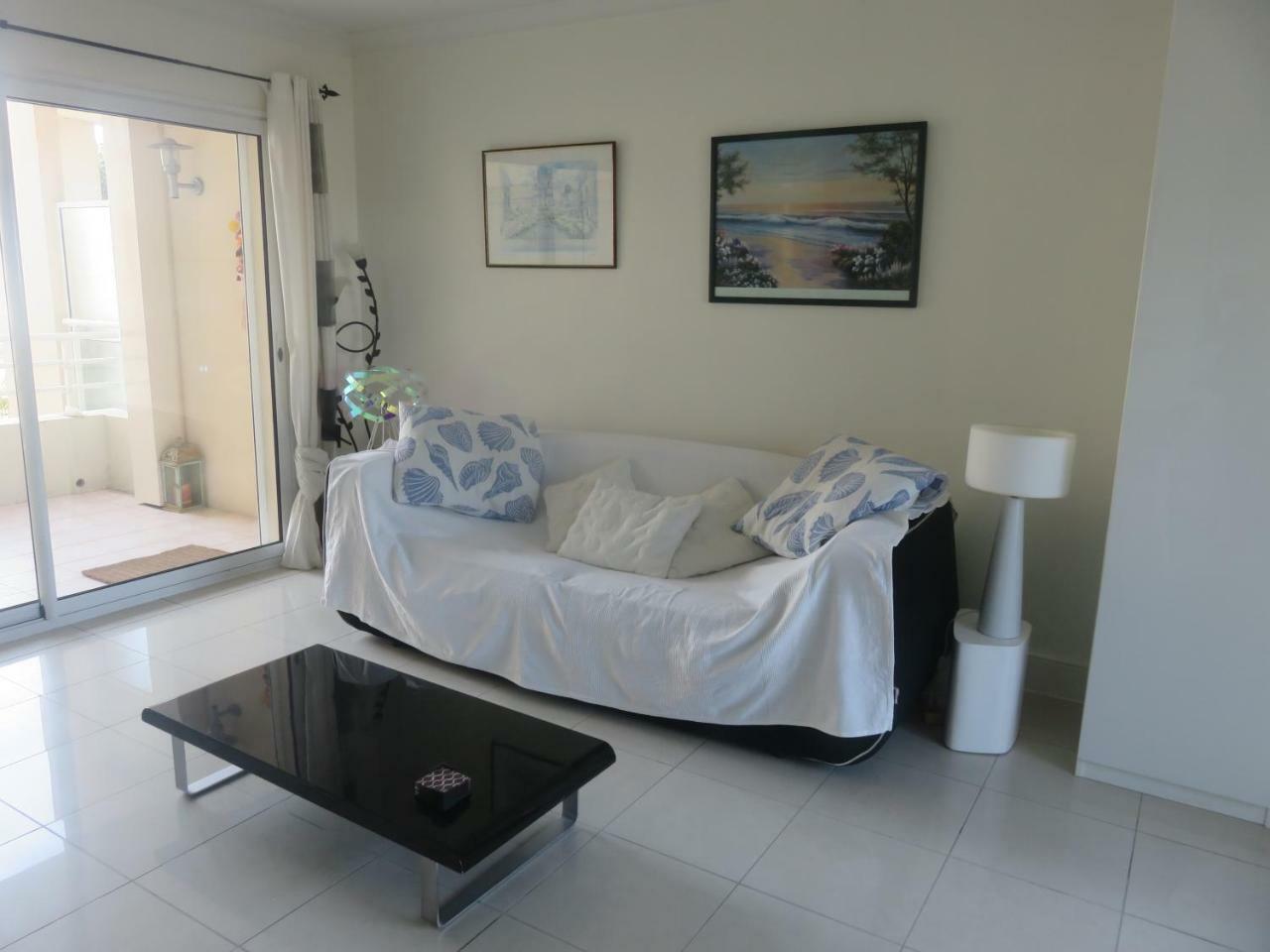 Stunning 2 Bed, 2 Bath Apt On The Cannes Sea Front Has Swimming Pool And Is A Secure Modern Building 464 Exteriér fotografie